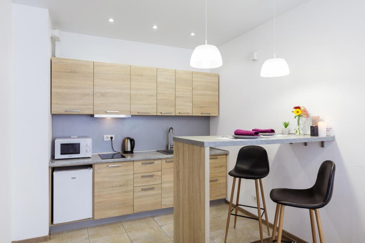 Nyvky Like Home - Studio - Apt 20 Kiev Eksteriør bilde